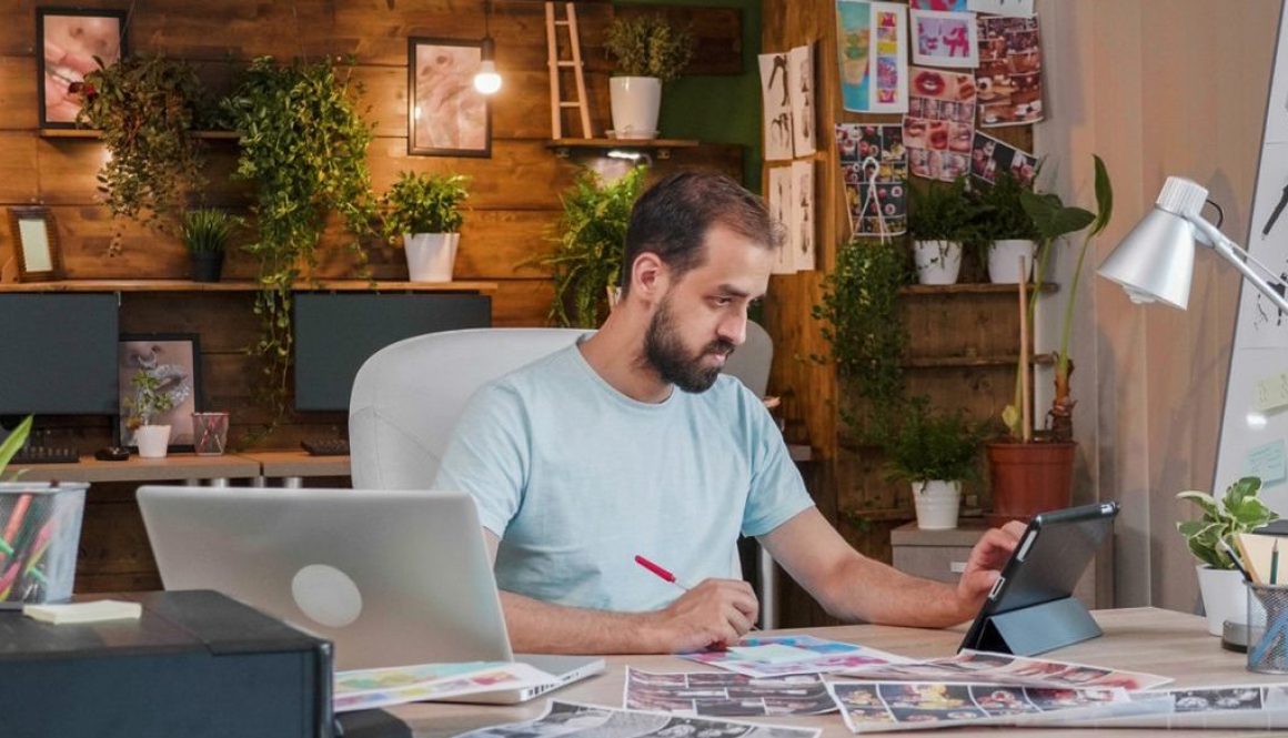 designers-1024x683-1024x585